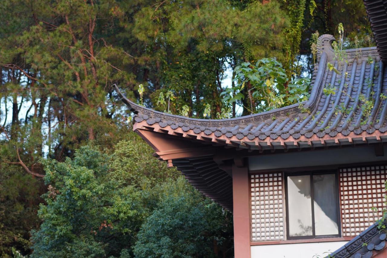 Guilin Yi Characteristic Hotel Coltd Exterior foto